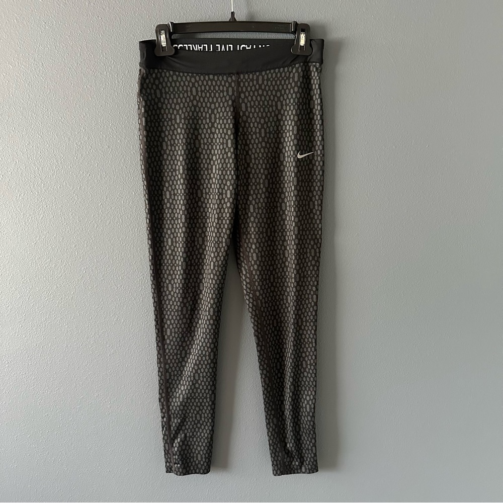 Nike Black Patterned Leggings
